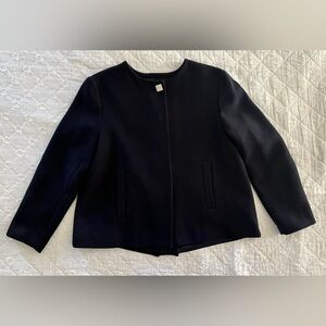 ZARA- NAVY HIDDEN SNAP PRINT JACKET W/ SILVER SQUARE ACCENT BUTTON-SIZE SMALL-